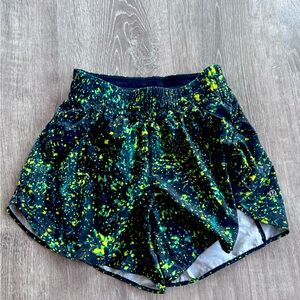 Lululemon track that short size 6